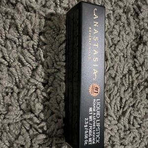 Nib Anastasia lipstick liquid